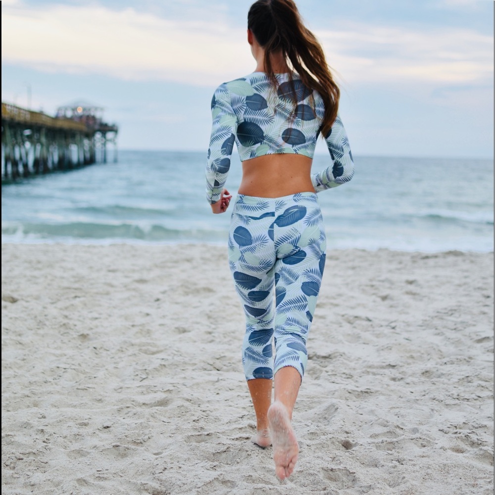 SunKiss RashGuard ( Palm ) - Picture 9 of 10